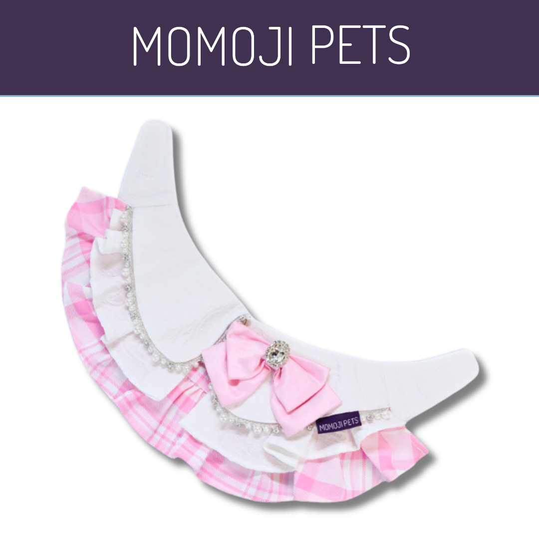 Momoji Madeleine Bib - ชุดหมาแมวออกงาน ชุดผู้หญิง มีกระโปรง สีชมพูขาว สีเทาชมพู สำหรับสัตว์เลี้ยง