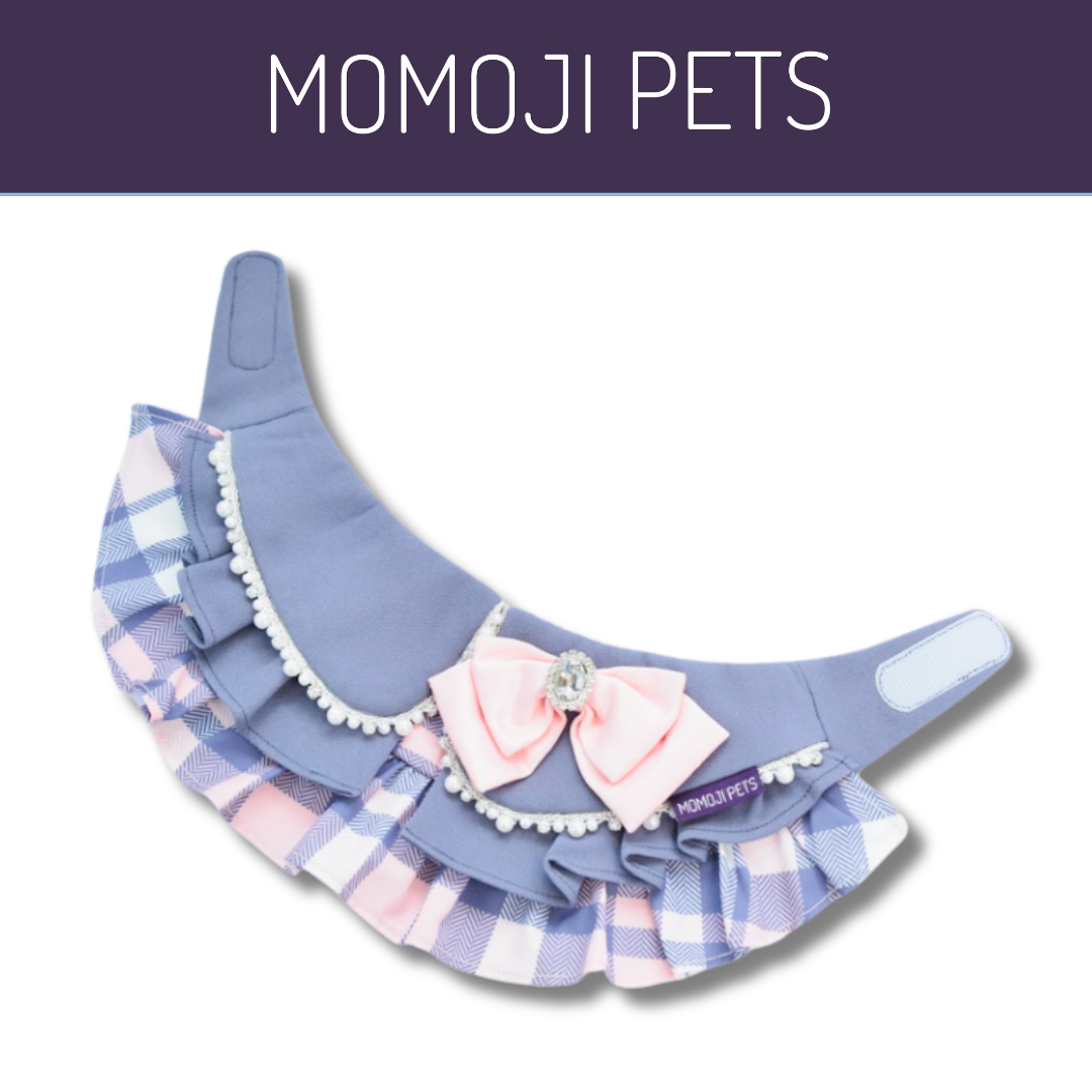 Momoji Madeleine Bib - ชุดหมาแมวออกงาน ชุดผู้หญิง มีกระโปรง สีชมพูขาว สีเทาชมพู สำหรับสัตว์เลี้ยง