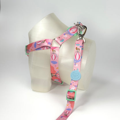 The Lonely Rabbit First Adventure - Balloon Pink