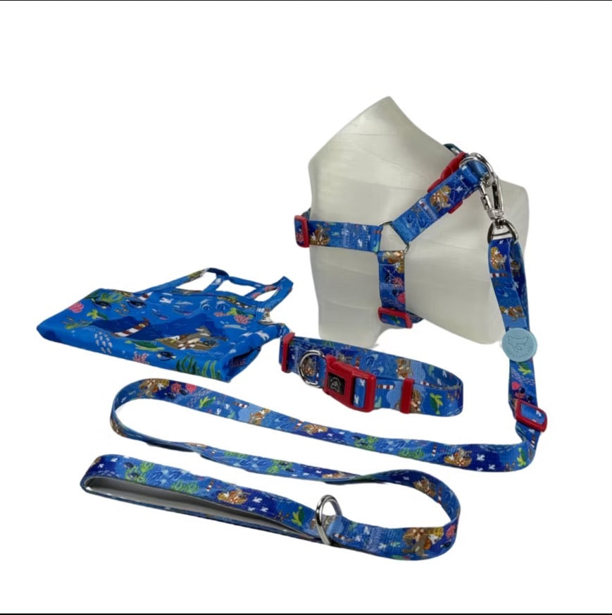 The Lonely Rabbit ปลอกคอ รัดอก สายจูง สำหรับสัตว์เลี้ยง สุนัข หมาใหญ่ แมว Collar Leash Harness